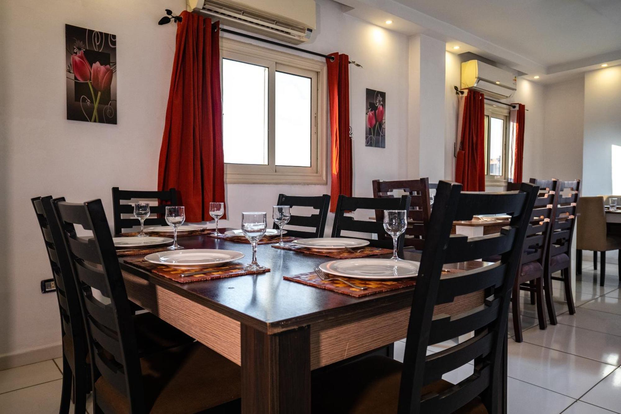 Pyramids Gem Plaza Hotel Kafret el-Gabal Buitenkant foto