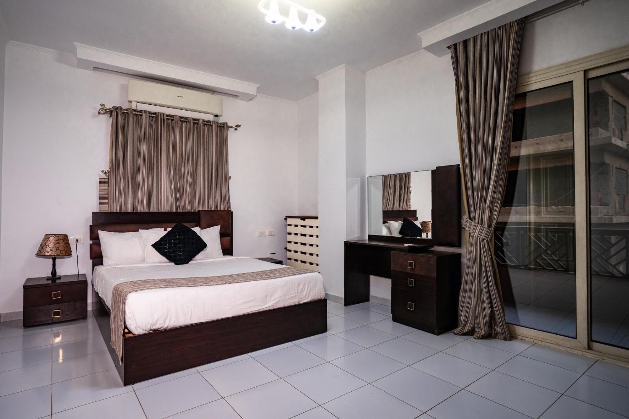 Pyramids Gem Plaza Hotel Kafret el-Gabal Buitenkant foto
