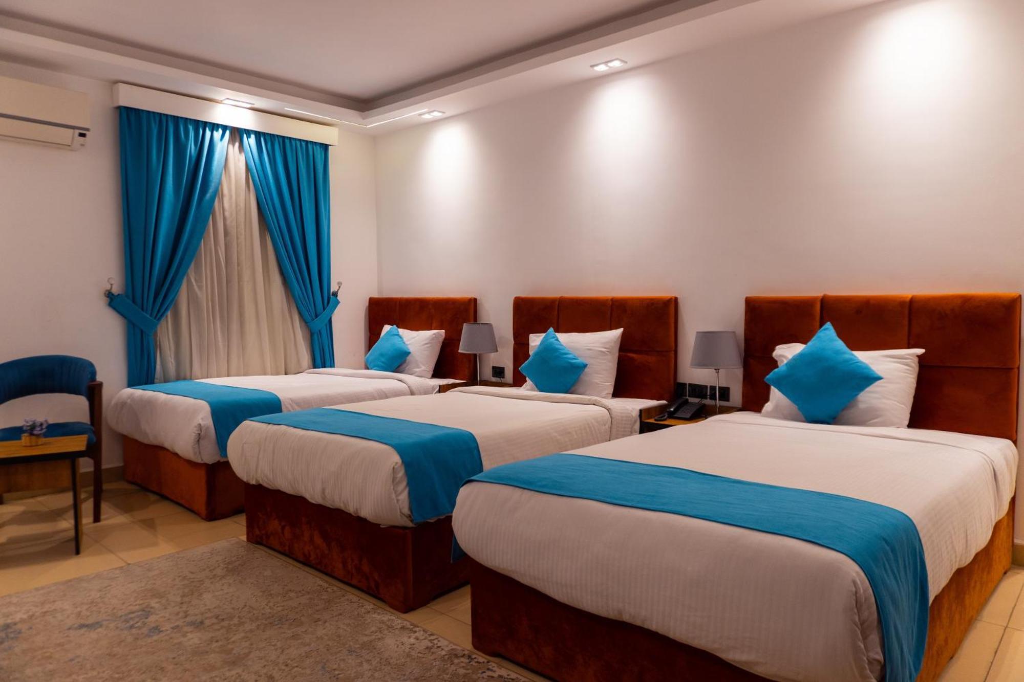 Pyramids Gem Plaza Hotel Kafret el-Gabal Buitenkant foto